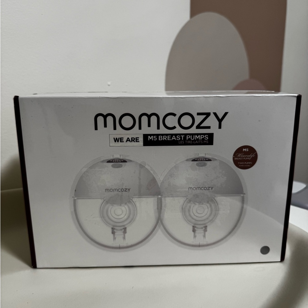 Momcozy M5 Breast Pumps - Brand New